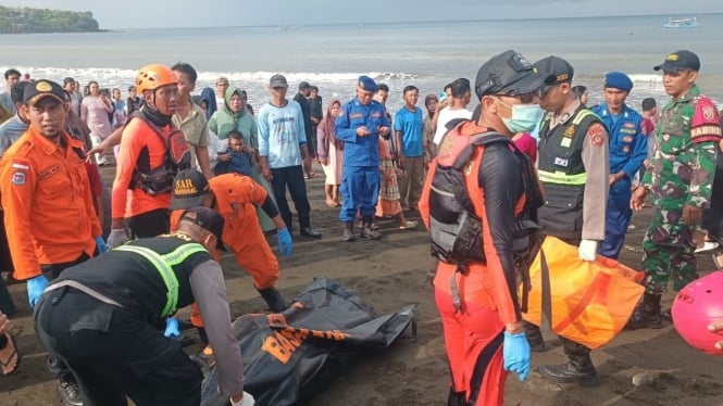 data-korban-kmp-tunu-pratama-jaya-24-orang-selamat-4-tewas